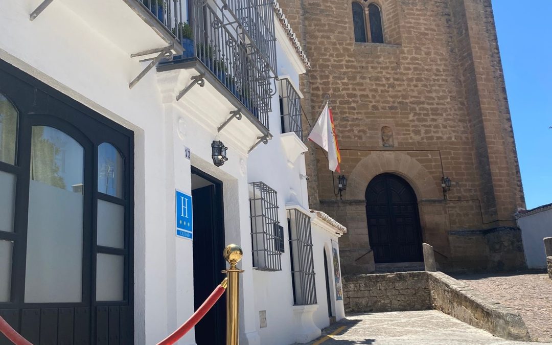 El periódico local Diario Ronda destaca en su artículo la elegancia y exclusividad del nuevo Hotel Boutique Palacio de la Duquesa